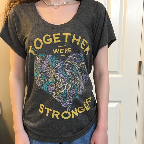 Sevenly Tops - Sevenly flowy raglan T-shirt. DO GOOD